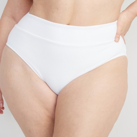 2/$30 💥 NEW (XXL) Old Navy High Waisted Calla Lily White Classic Bikini (1185) - Picture 1 of 8